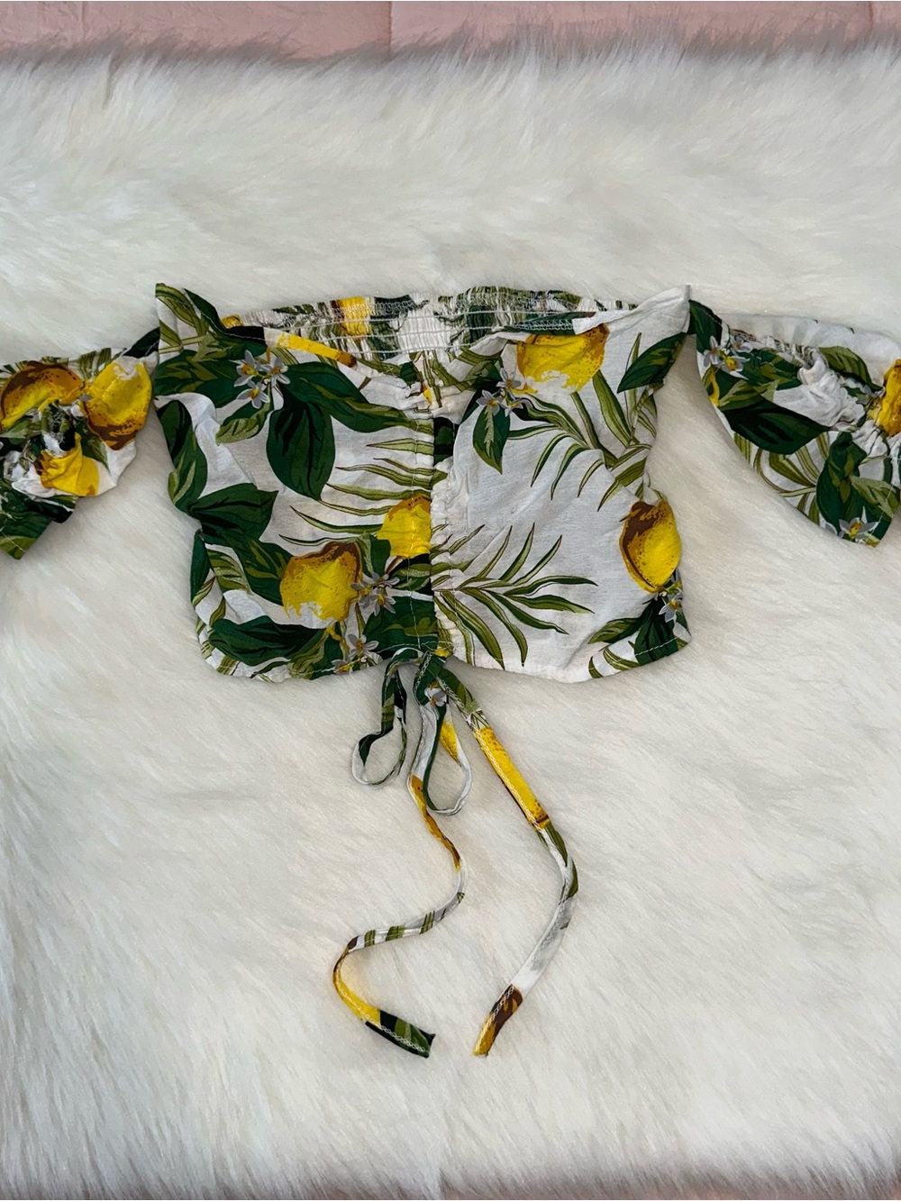 Lemon Shorts Set - Picture 2 of 14